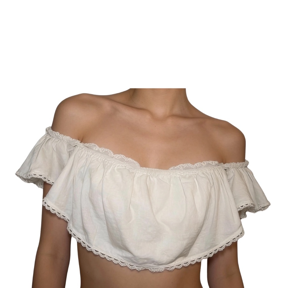 Off-Shoulder Cream Crop Top